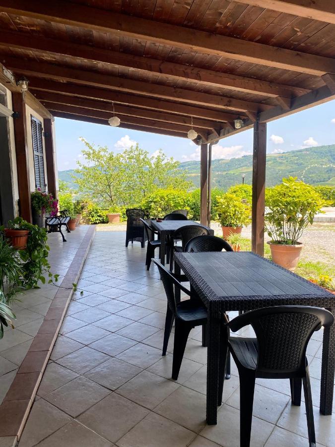 Agriturismo Pian Del Duca Vesime Eksteriør bilde