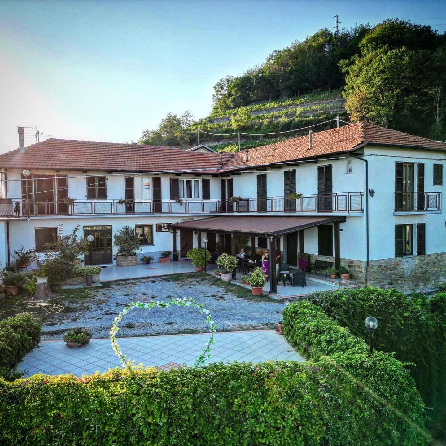 Agriturismo Pian Del Duca Vesime Eksteriør bilde